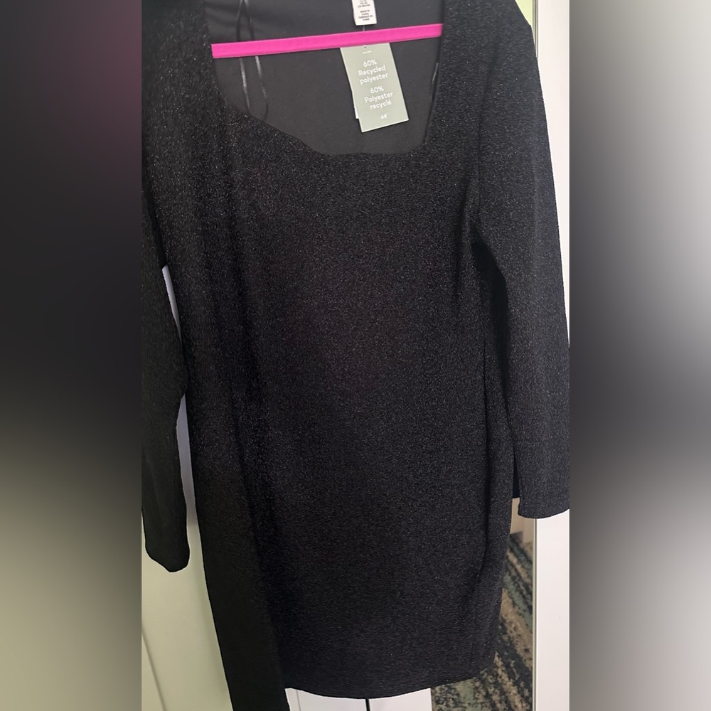 H&M Black Long Sleeve Dress ( NEW ✨)